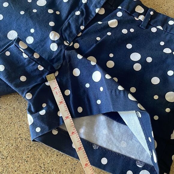 Khakis by GAP navy blue and white polka dot Summer Short - Picture 11 of 11